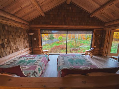 wolf lodge parc omega canada|parc omega wolf cabin cost.